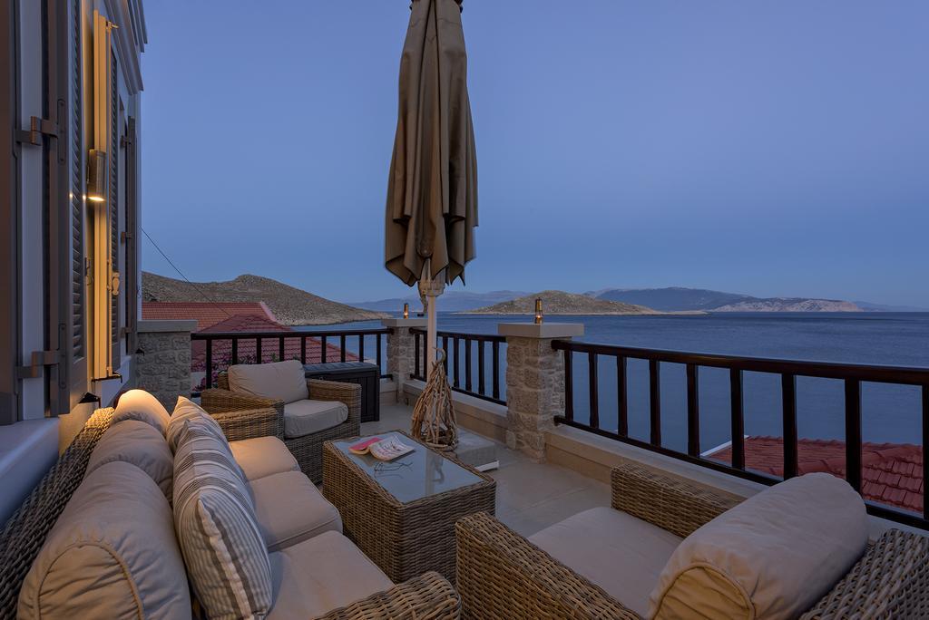 Admiral'S House Villa Chalki Town Dış mekan fotoğraf